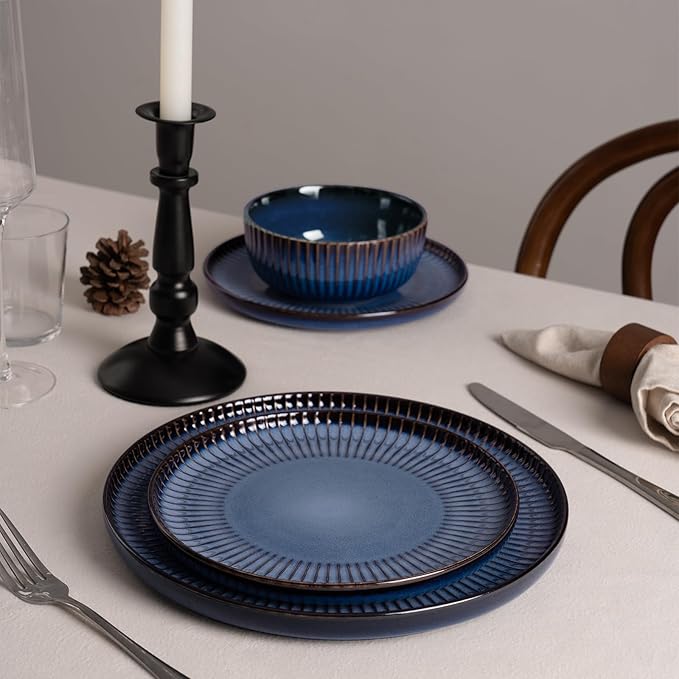 Famiware Starlight Dinnerware Sets, Plates and Bowls Dish Set of 8 (24 Pieces), Ribbed Textured Tableware - Dishwasher & Microwave Safe, Chip & Scratch Resistant, Reactive Glaze, Starry Blue