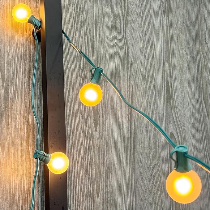 SUNSGNE G40 Round Christmas Lights Outdoor, 25ft Vintage Christmas Globe Lights with 27 5W Frosted White Lights(2 Spare) for Outdoor Garden Party Wedding Backyard Patio Decor, Green Wire