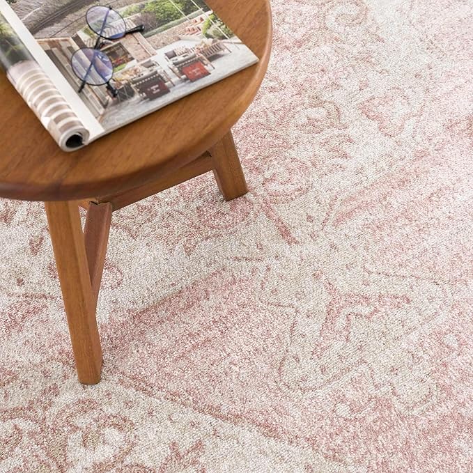 Blush & Light Pink Collection Snead Bohemian Oriental Medallion Area Rug - Traditional Floral Carpet for Living Room, Bedroom - Blush, Pale Pink, Cream - 5'3" x 7' (5x7 Area Rug)