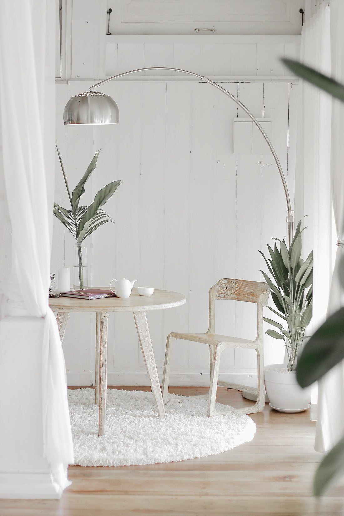 Beyond the Feed: 5 Micro-Trends to Skip for a Truly Timeless Home