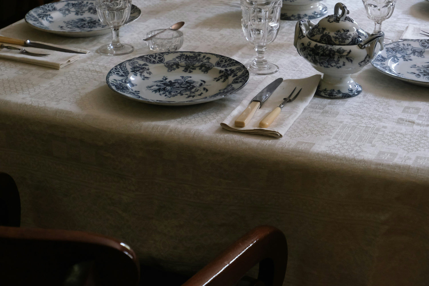 Table Linens & Runners