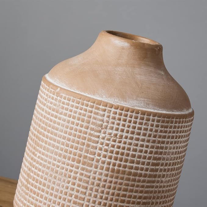 SIDUCAL Ceramic Rustic Farmhouse Vase, Sand Glaze Finish Boho Vase, Pottery Decorative Flower for Home Decor, Table, Living Room Decoration, Shelf Decor, Mantel, 7 Inch, Beige