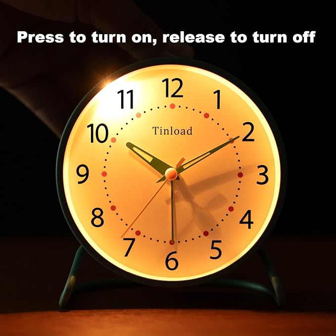 4.5" Antique Retro Analog Alarm Clock, Small Silent Desk Clock with Manual Light, Snooze, for Living Room, Bedroom, Bedside, Desk(Green)
