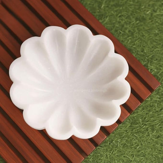 SWADESHI BLESSINGS HandCrafted Marble Decorative Bowl | White Ruffle Scalloped Fluted Key/Fruit Ring Dish | Organic Modern Home Decor (6 Inches)