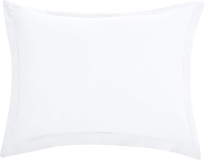 Amazon Basics Lightweight Microfiber 2-Piece Duvet Cover Set with Zipper Closure, Twin/Twin XL, Bright White, Solid - Pack of 4