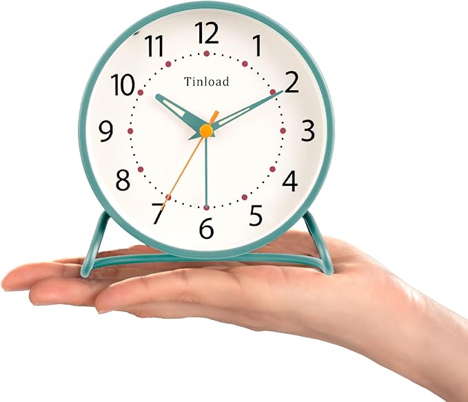 4.5" Antique Retro Analog Alarm Clock, Small Silent Desk Clock with Manual Light, Snooze, for Living Room, Bedroom, Bedside, Desk(Green)