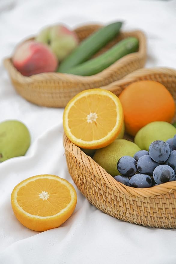 HITOMEN Handmade Rattan Bread Baskets Round Wicker Fruit Serving Storage Bowls, Natural Woven Decorative Kitchen Counter Organizing (Honey Brown) L-11.5"