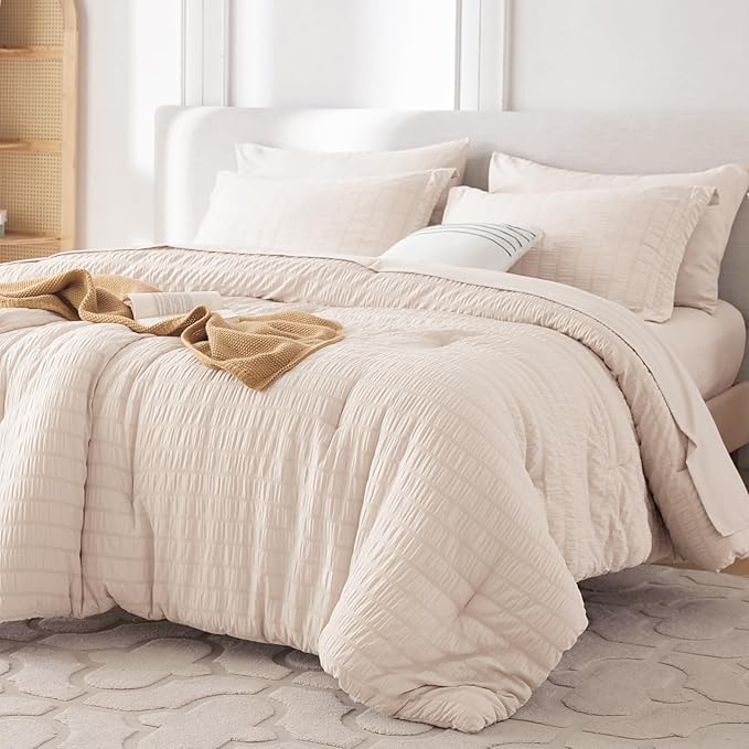 MUXHOMO 7 Pieces Full Comforter Set, Seersucker Bed in a Bag Full Size, All Season Luxury Bedding Set with Comforter, Flat Sheet, Fitted Sheet, Pillowcases & Shams, Beige