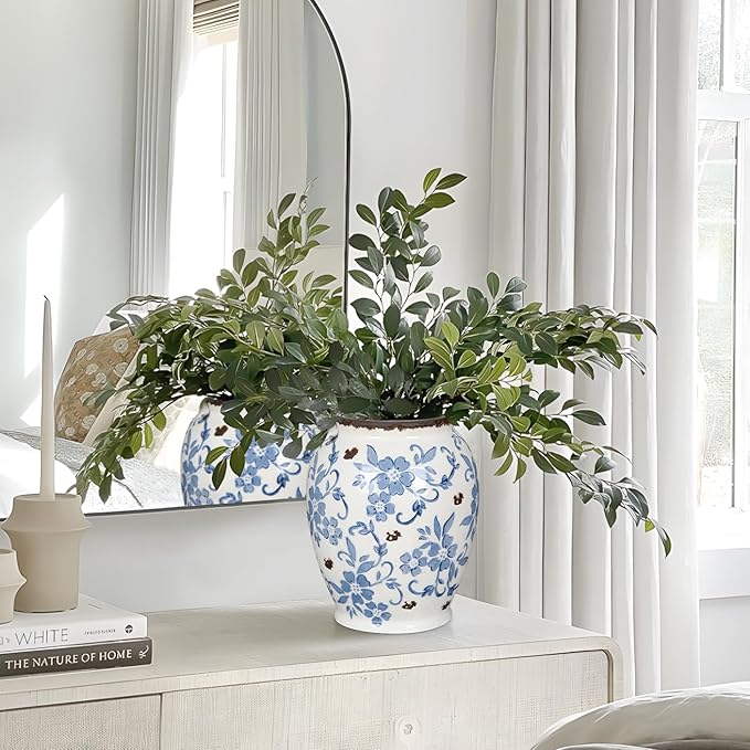 Hollyone Blue and White Porcelain Vase Large Chinoiserie Floral Vintage Tall Blue Ceramic Vases for Home Mantle Shelf Living Room Table Centerpieces Decor, 7 Inch