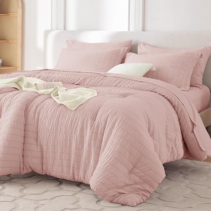 MUXHOMO 7 Pieces California King Comforter Set, Seersucker Bed in a Bag Cal King Size, All Season Luxury Bedding Set with Comforter, Flat Sheet, Fitted Sheet, Pillowcases & Shams, Rose Gold
