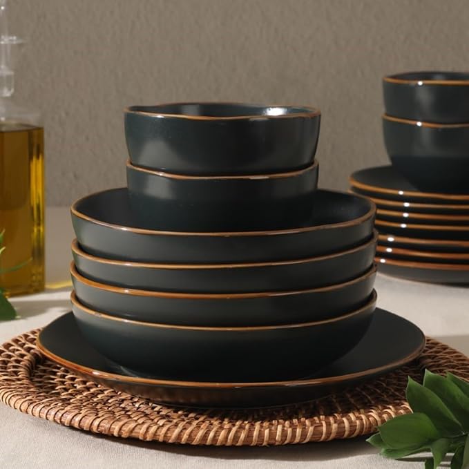 Gibson Home Hazeltine 16 Piece Plates and Bowls Dishes Stoneware Ceramic Dinnerware Set - Black