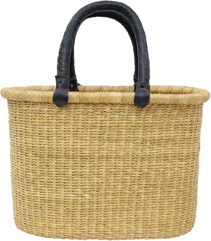 AYÉYA Oval Flat Bottom African Basket – Neutral Tones – Handwoven Wicker Market Basket with Leather Handles – Artisan Tote for Garden, Market, or Storage – Handmade in Ghana