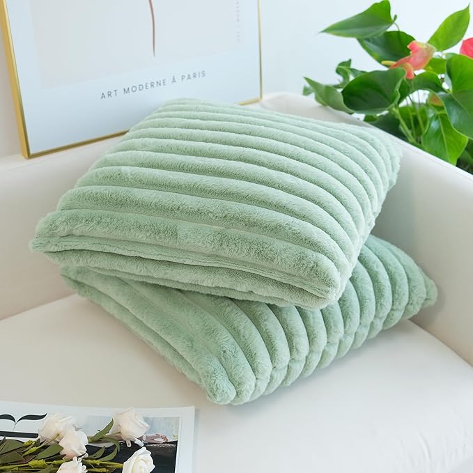 JOJUSIS Pack of 2 Faux Fur Plush Decorative Throw Pillow Covers Couch Cushion Case Soft Pillowcases (Sage Green, 20 x 20-Inch)