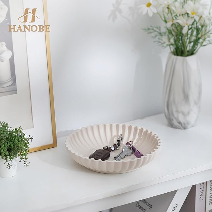 Hanobe Decorative Bowl Home Decor: Large Centerpiece Bowls for Living Room Coffee Table Resin Scalloped Ruffle Key Tray for Entryway Console Accent Display Fruit for Dinning Table Kitchen Counter