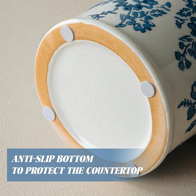 Blue and White Pitcher Vase, 8 Inch Vintage Chinoiserie Ceramic Flower Vase, Rustic Retro Ice Cracked Antique Porcelain Vases for Home Farmhouse Table Centerpieces Shelf Decor