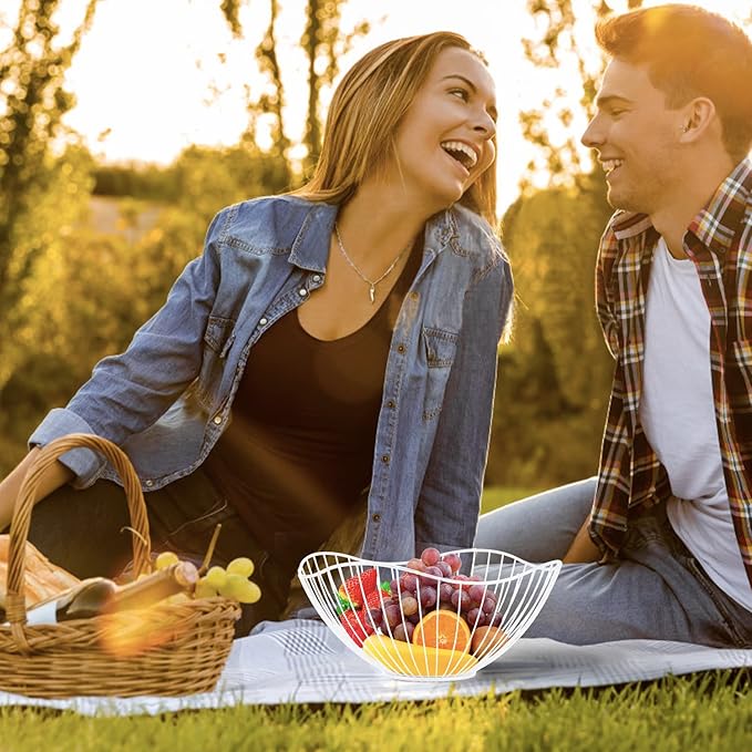 Metal Wire Fruit Basket, White Fruit Bowl for Kitchen Counter, Fruit Holder Stand Storage Baskets for Countertop, Home Decor, Table Centerpieces, Vegetable Bowls for Fruits, Veggies, Snacks (White)