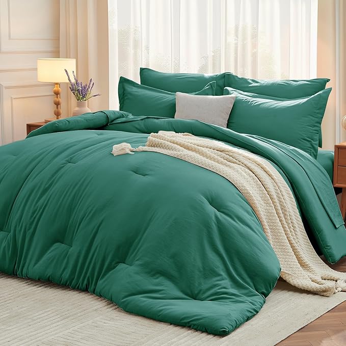 MUXHOMO 7 Pieces Full Comforter Set, Soft Bed in a Bag Full Size, All Season Bedding Set with Comforter, Flat Sheet, Fitted Sheet, Pillowcases & Shams, Emerald Green