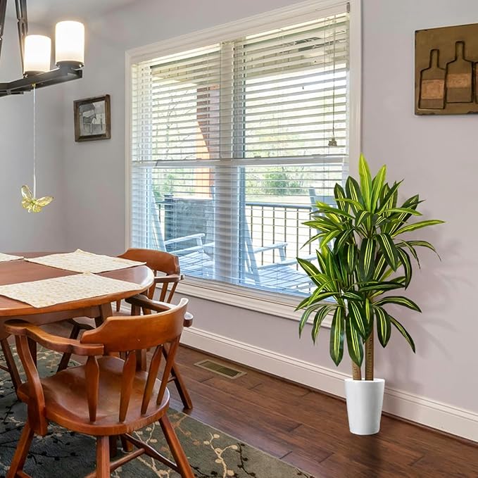 Artificial Dracaena Tree, 5ft Tall Fake Dracaena Plant with Basket, Indoor Outdoor Faux Topiary Yucca Trees for Office Home Living Room Porch Patio Décor