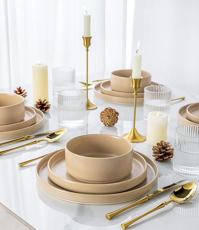 TheTerra Ceramic Dinnerware Sets for 6, 18 Pieces Handmade Reactive Glaze Plates and Bowls Set, Scratch Resistant Dish Set, Oven & Microwave & Dishwasher Safe, Ivory Cream