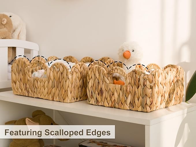 StorageWorks Scalloped Wicker Basket, Hand-woven Rattan Baskets with Built-in Handles, Water Hyacinth Basket for Organizing and Decor, 2 Pack