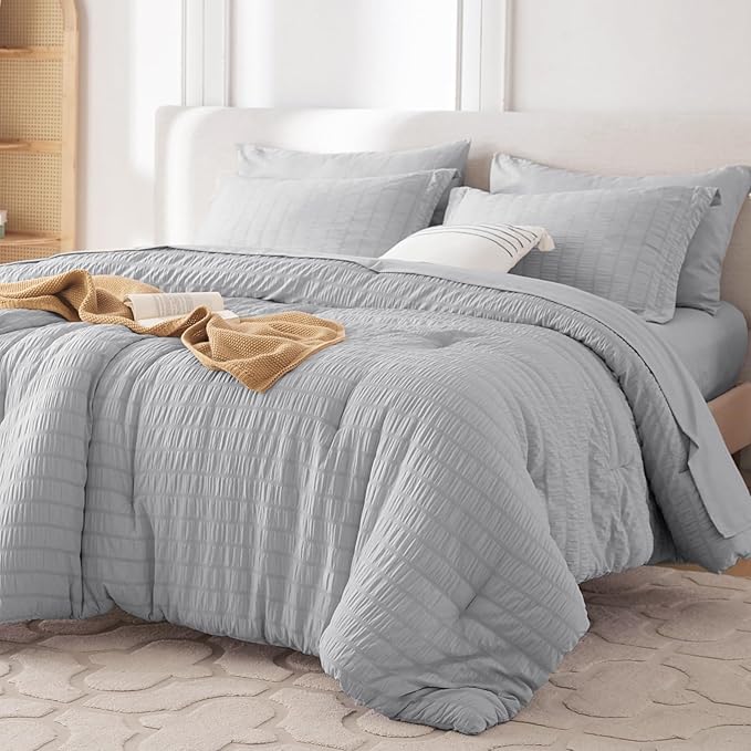 MUXHOMO 7 Pieces Queen Comforter Set, Seersucker Bed in a Bag Queen Size, All Season Luxury Bedding Set with Comforter, Flat Sheet, Fitted Sheet, Pillowcases & Shams, Light Grey
