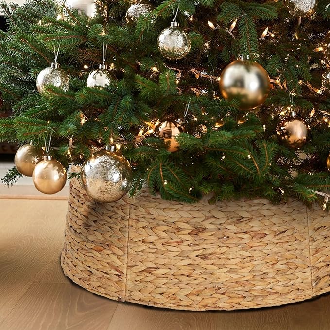 Christmas Tree Collar, 28’’ D Handmade Natural Water Hyacinth Christmas Stand Tree Collar Basket Base Cover for Holiday Decoration