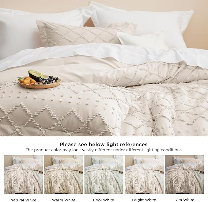 Bedsure Oversized Queen Comforter Set - Beige Comforter, Boho Tufted Shabby Chic Bedding for Kids, 3 Pieces Vintage Farmhouse Bed Set for All Seasons, Fluffy Soft Bedding with 2 Pillow Shams