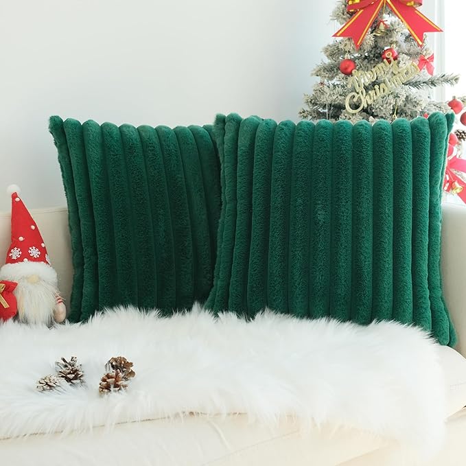 JOJUSIS Pack of 2 Faux Fur Plush Decorative Throw Pillow Covers Couch Cushion Case Soft Pillowcases (Dark Green, 20 x 20-Inch)