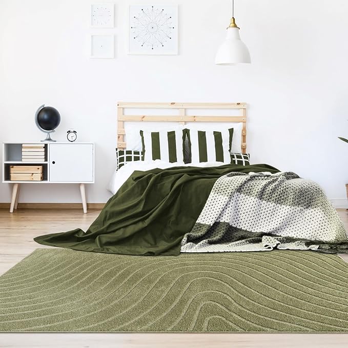 LUXE WEAVERS Modern Geometric Wave Green 4x6 Area Rug, Contemporary Stain Resistant Carpet