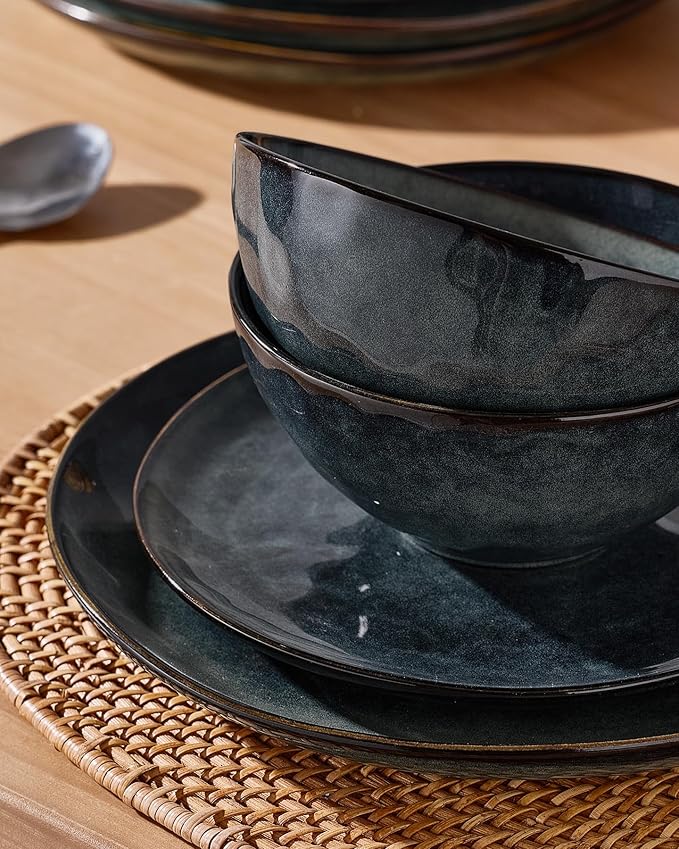 Famiware Dinnerware Sets for 4, Ocean Round 12-Piece Kitchen Plates and Bowls Sets, Reactive Glaze, Microwave and Dishwasher Safe, Scratch Resistant, Deep Forest