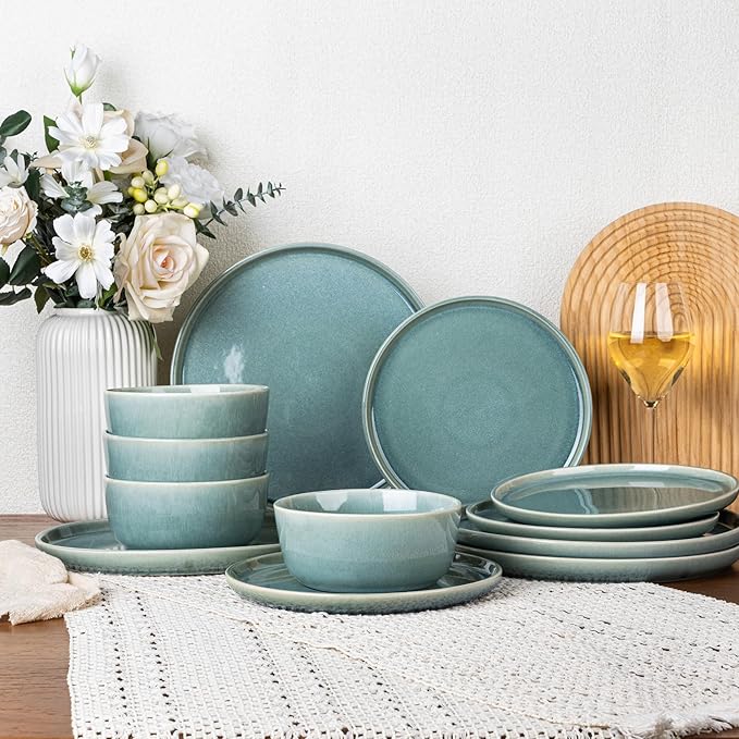 GBHOME Ceramic Dinnerware Sets for 4, 12 Pieces Stoneware Plates and Bowls Sets, Scratch Resistant Dishes, Dishwasher & Microwave Safe, Reactive Glaze-Malachite Green