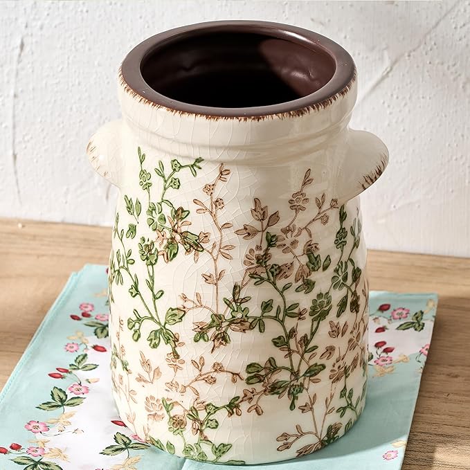 SIDUCAL Ceramic Green and Beige Retro Vase with Two-Ear, 7.6 Inch Ice Cracked Vintage Pastoral Vase, Rustic Farmhouse Vases for Home Decor, Table, Living Room, Shelf Decor, Chinoiserie Decor