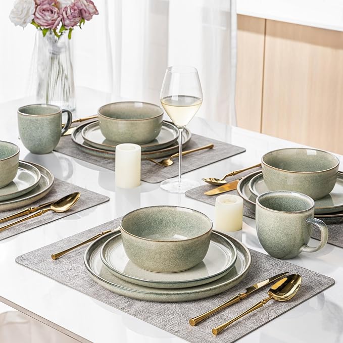 AmorArc Ceramic Dinnerware Sets,Round Reactive Glaze Stoneware Plates and Bowls Set,Highly Scratch Resistant | Dishwasher & Microwave Safe Dishes,Service for 6 (18pc)