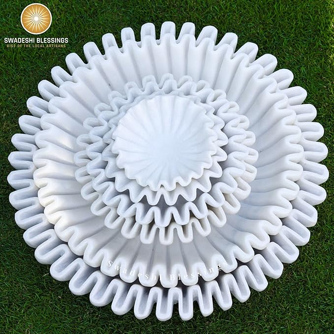SWADESHI BLESSINGS HandCrafted Marble Ruffle Bowl/Antique Scallop Bowl/Fruit Bowl/Vintage Ring Dish/Decorative Flower Dish/HouseWarming Gift/Wedding Gifts/Urli (8 Inches)