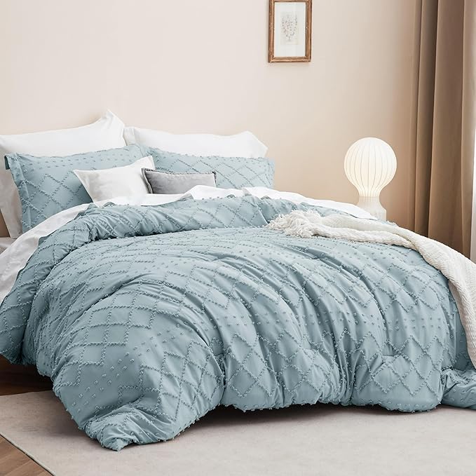 Bedsure Twin XL Comforter Set - Dusty Blue Comforter, Boho Tufted Shabby Chic Bedding for Kids, 2 Pieces Vintage Farmhouse Bed Set for All Seasons, Fluffy Soft Bedding with 1 Pillow Sham