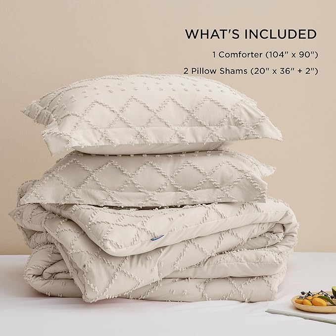 Bedsure Oversized Queen Comforter Set - Beige Comforter, Boho Tufted Shabby Chic Bedding for Kids, 3 Pieces Vintage Farmhouse Bed Set for All Seasons, Fluffy Soft Bedding with 2 Pillow Shams