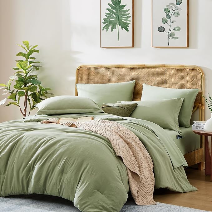 WRENSONGE Queen Comforter Set - 7 Pieces Sage Green Soft Bed in a Bag Queen with Fitted Sheet, Flat Sheet, 2 Pillow Shams, and 2 Pillowcases- Warm Bedding Sets Queen for All Season