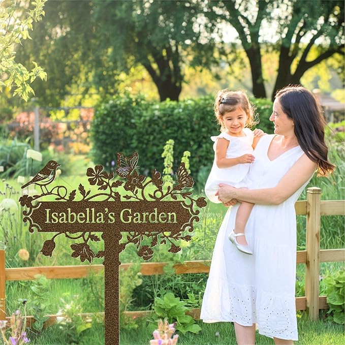Custom Metal Garden Stake, Personalized Name Sign Decor, Hummingbird Yard Sign with Stakes, Outdoor Gardening Home Decor, Garden Metal Gifts for Gardeners