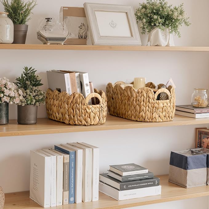 StorageWorks Scalloped Wicker Basket, Hand-woven Rattan Baskets with Built-in Handles, Water Hyacinth Basket for Organizing and Decor, 2 Pack
