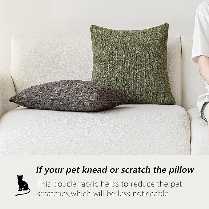 Foindtower Pack of 2 Modern Textured Boucle Throw Pillow Covers Accent Solid Decorative Pillow Cases Cozy Woven Couch Cushion Case for Chair Sofa Bedroom Living Room Home Decor, 18 x 18 Inch,Green