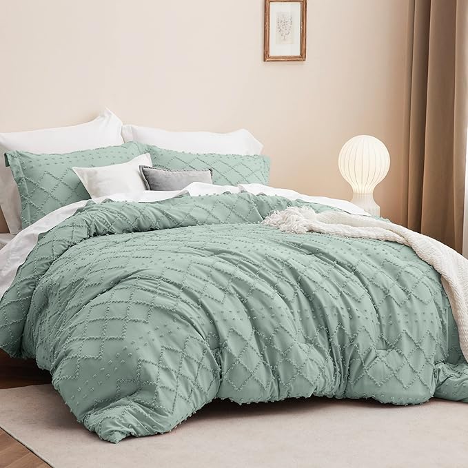 Bedsure Twin Comforter Set - Sage Green Comforter, Boho Tufted Shabby Chic Bedding for Kids, 2 Pieces Vintage Farmhouse Bed Set for All Seasons, Fluffy Soft Bedding with 1 Pillow Sham
