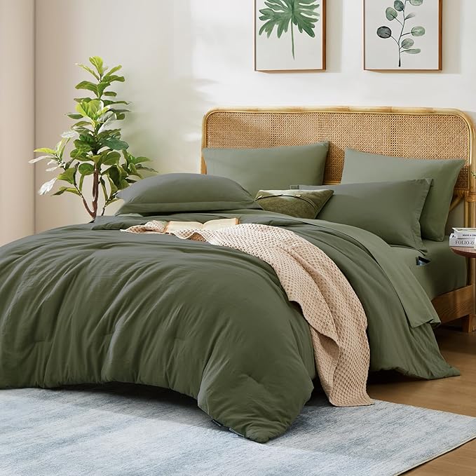 WRENSONGE Oversized Queen Comforter Set - 7 Pieces Olive Green Bed in a Bag Queen with Sheets, 2 Pillow Shams, and 2 Pillowcases- Warm Bedding Sets Queen for All Season