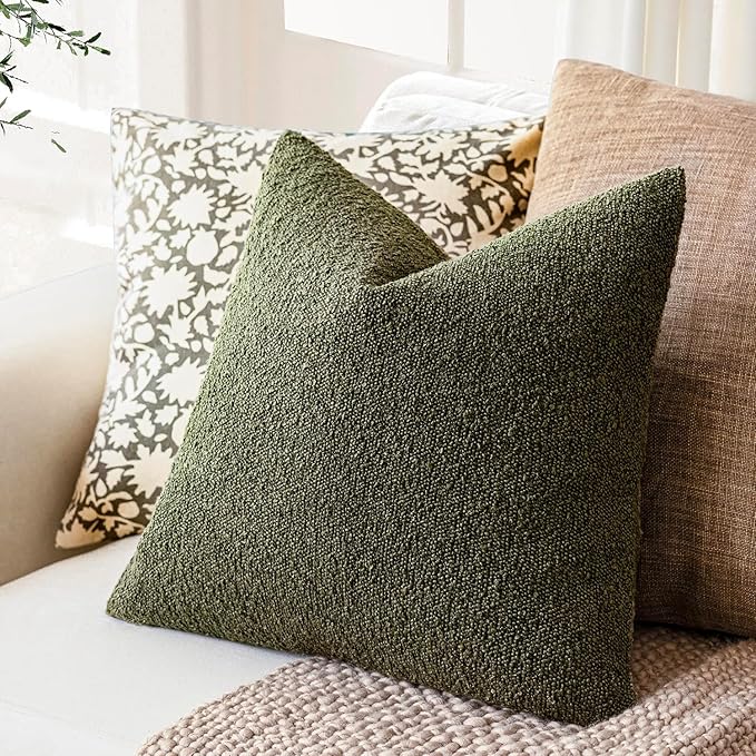 Foindtower Pack of 2 Modern Textured Boucle Throw Pillow Covers Accent Solid Decorative Pillow Cases Cozy Woven Couch Cushion Case for Chair Sofa Bedroom Living Room Home Decor 20x20 Inch Moss Green