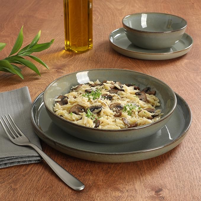 Gibson Elite Berea 16 Piece (Service for 4) Plates and Bowls Reactive Glaze Round Dishes Stoneware Ceramic Dinnerware Set -Green