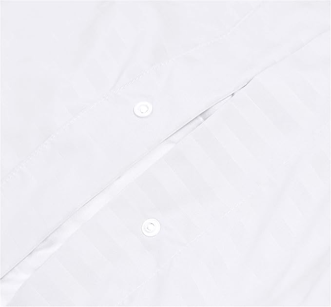 Amazon Basics Brushed Microfiber 3 Piece Duvet Cover Set, Full/Queen, Bright White, Striped