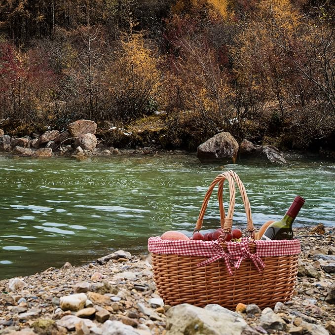 G GOOD GAIN Wicker Picnic Basket with Double Folding Handles,Willow Picnic Hamper,Natural Hand Woven Easter Basket,Easter Eggs and Candy Basket,Bath Toy and Kids Toy Storage,Gift Packing Basket.Red