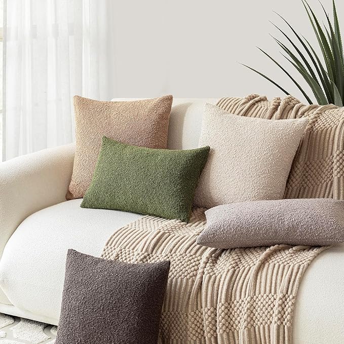 Foindtower Pack of 2 Modern Textured Boucle Throw Pillow Covers Accent Solid Decorative Lumbar Pillow Cases Cozy Couch Cushion Case for Chair Sofa Bedroom Living Room Home Decor, 12 x 20 Inch,Green