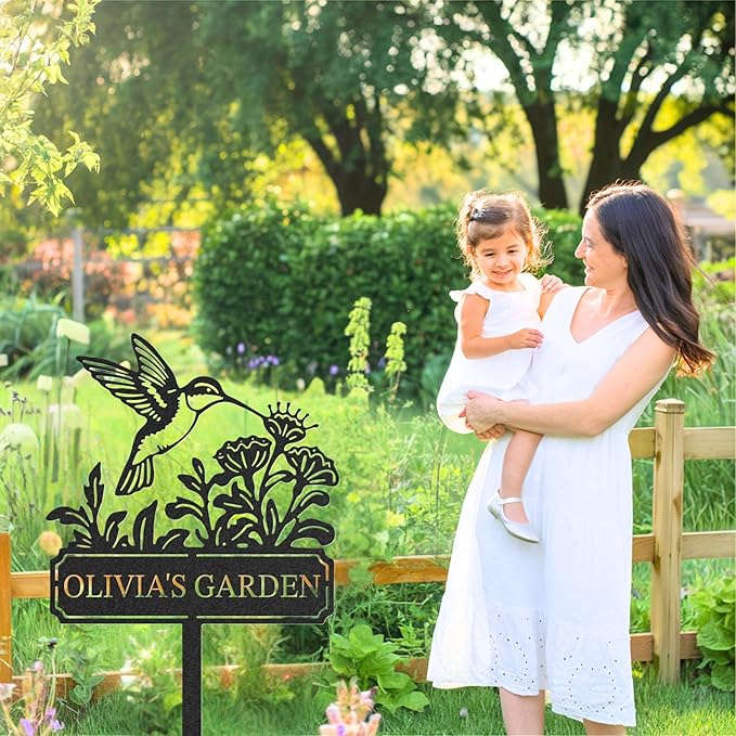 Personalized Garden Metal Sign, Custom Garden Stake, Hummingbird Yard Stake, Customized Name Sign for Outdoor, Outdoor Gardening Decor Gifts for Gardeners