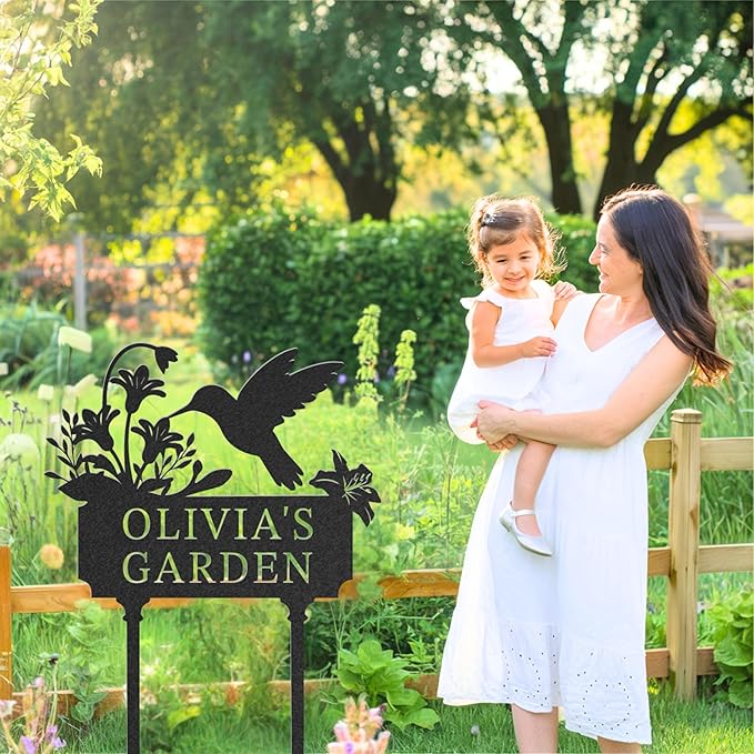 Personalized Metal Garden Sign, Custom Name Stake Decor, Hummingbird Yard Art, Outdoor Gardening Home Decor, Garden Stake Gifts for Plant Lovers