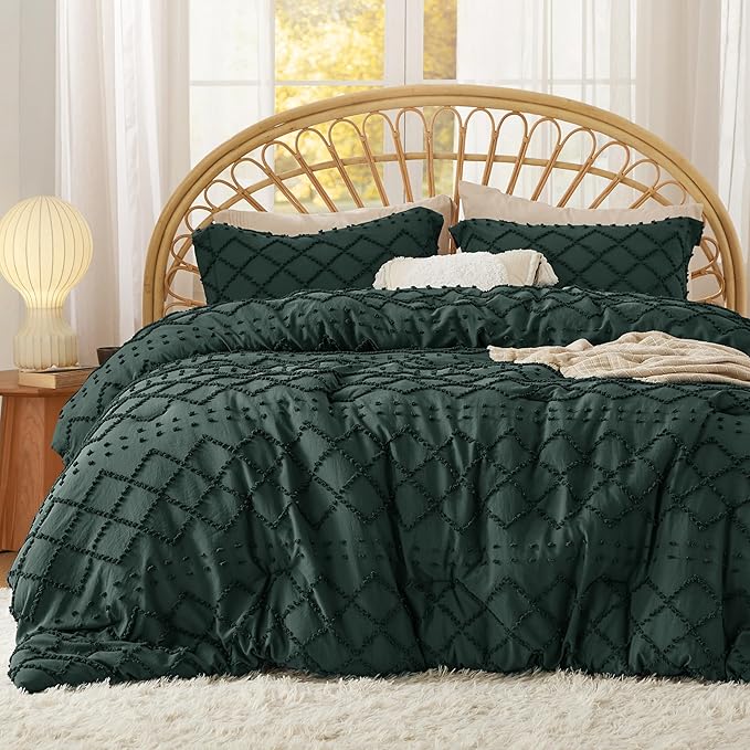 Bedsure Twin Comforter Set - Forest Green Comforter, Boho Tufted Shabby Chic Bedding for Kids, 2 Pieces Vintage Farmhouse Bed Set for All Seasons, Fluffy Soft Bedding with 1 Pillow Sham